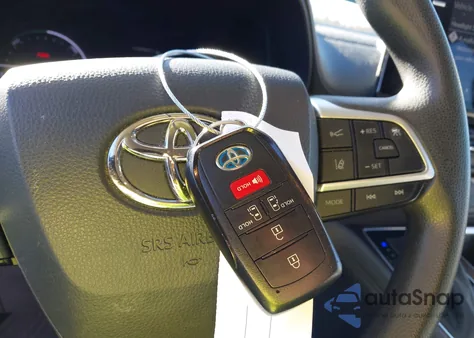 2021 Toyota Sienna Le from USA, damaged, VIN 5TDKRKEC4MS030425